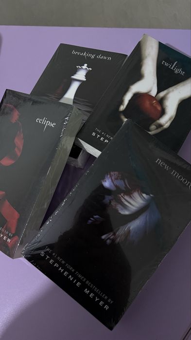 Книги twilight Стефани Майер