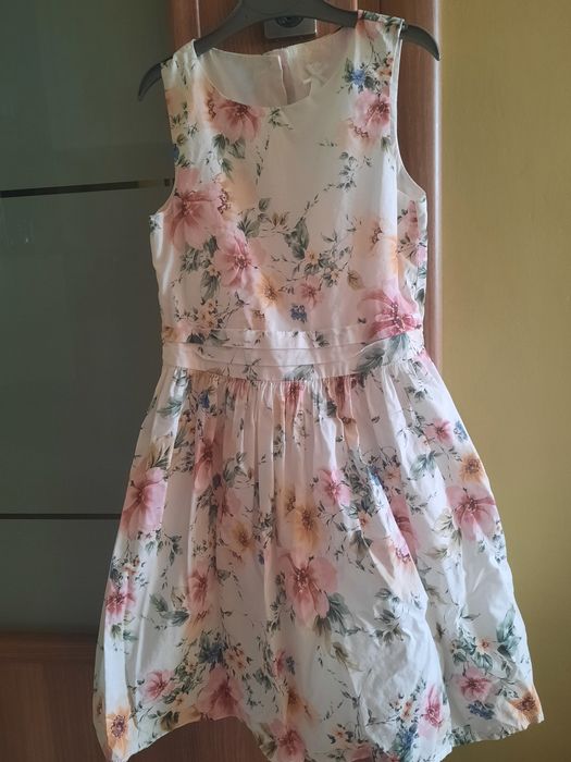 Oфициални рокли Petit fleur/ Next 8-9г.