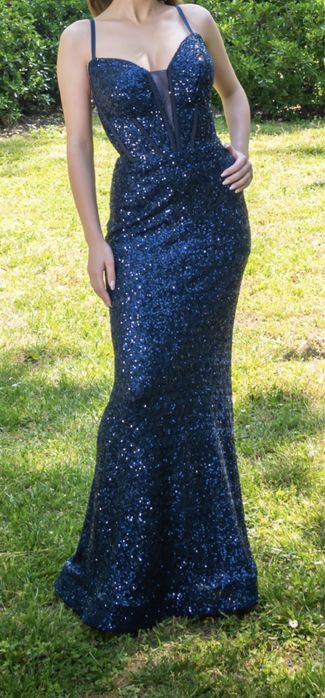 Бална рокля