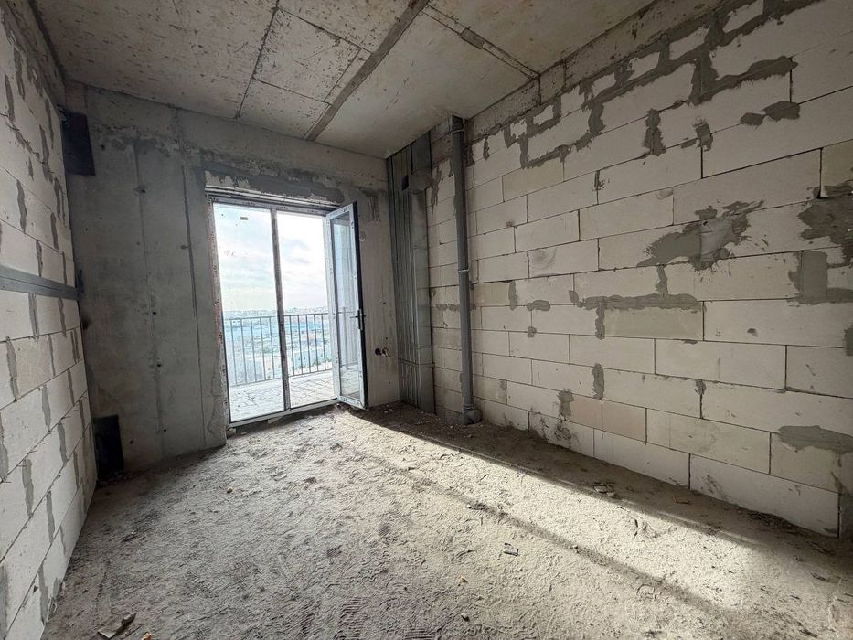 Юнусабад 17 конечка 48 м² 2 этаж коробка
