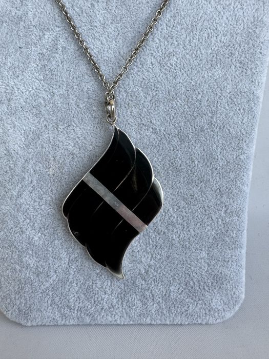 Pandantiv si lant argint -sidef, onix si coral