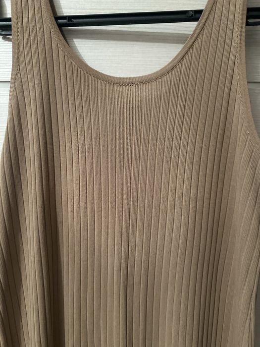 Продаю новое платье