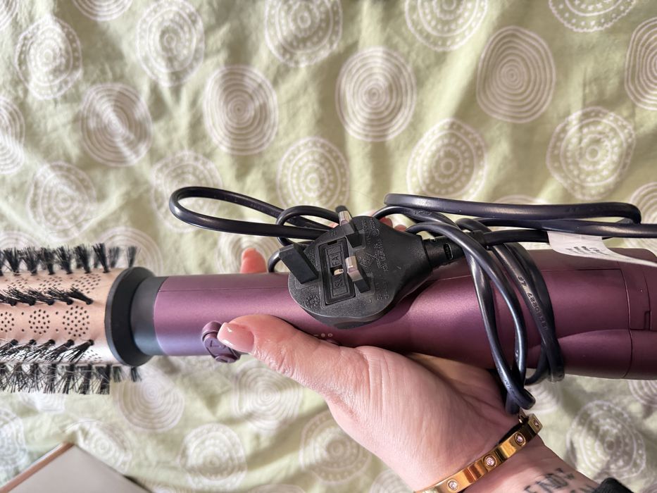 Маша четка сешоар babyliss