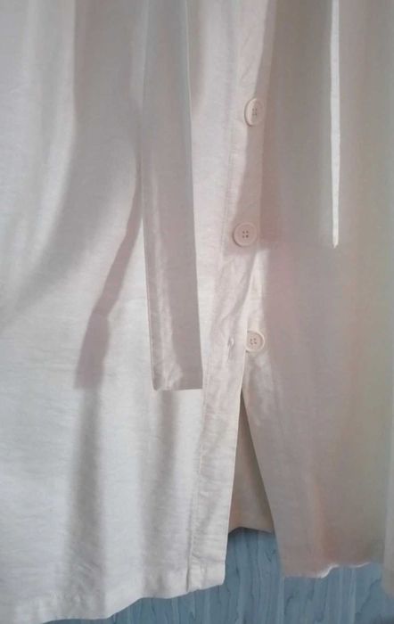 Fusta alba, paperbag