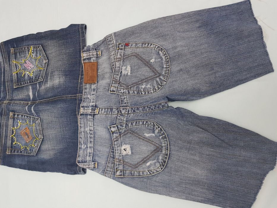 Pantaloni scurti/ fusta blugi