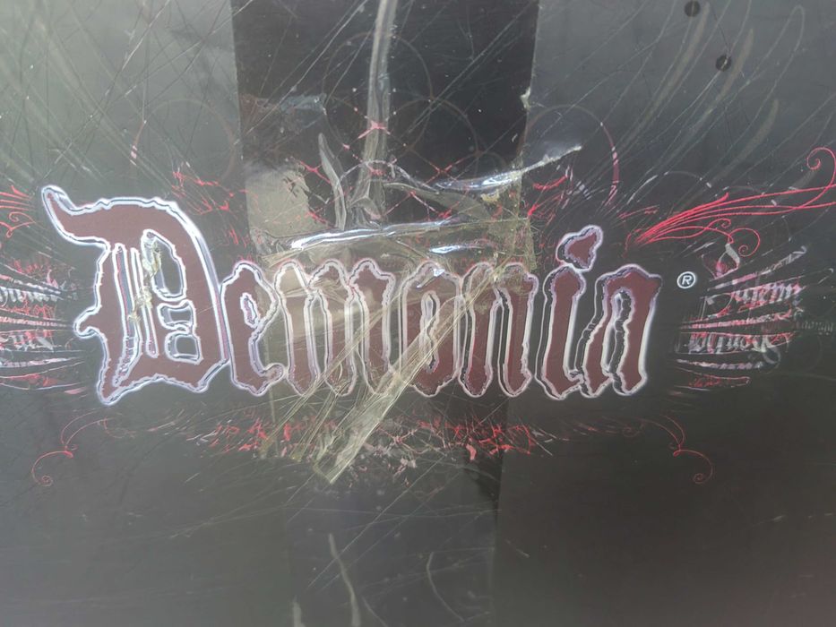 Платформи DEMONIA