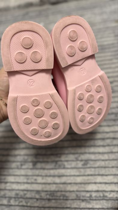 Pantofiori de fetite