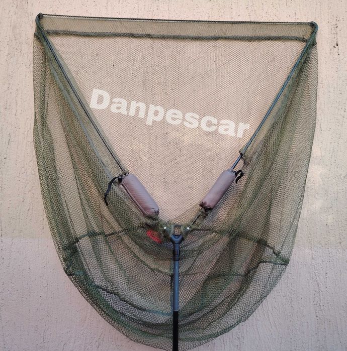 MINCIOG EastShark CU 2 FLOTOARE 2,70 metri deschidere 110cm