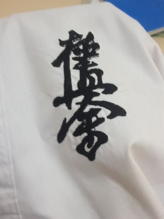 Ателье 24/7  логотипы  вышивка