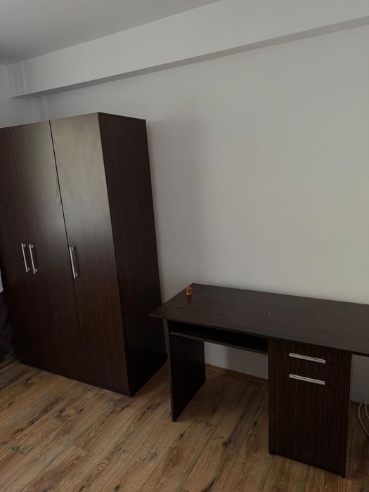 Închiriez apartamnet - Perioada Untold .