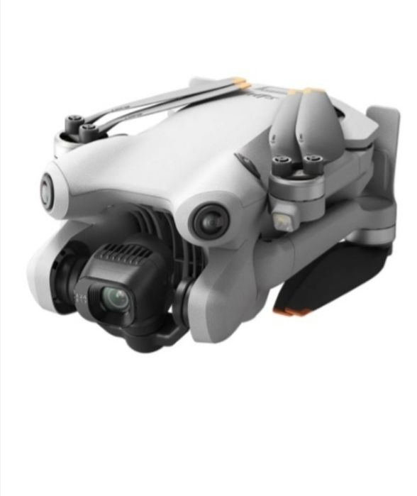 Дрон DJI Mini 4 Pro Fly More Combo Plus