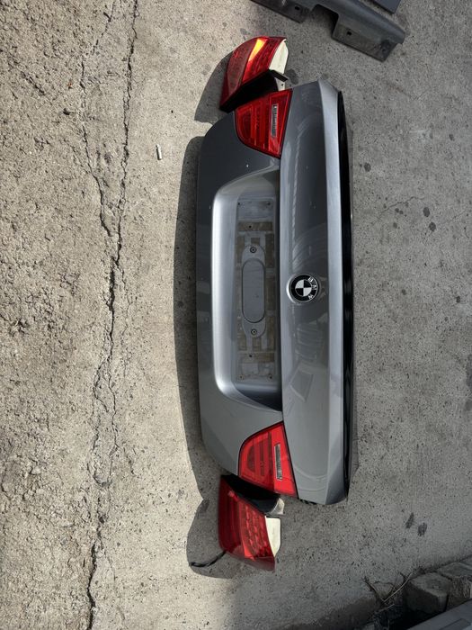 Заден капак и стопове БМВ Е90 Фейслифт (stopove bmw e90 lci)