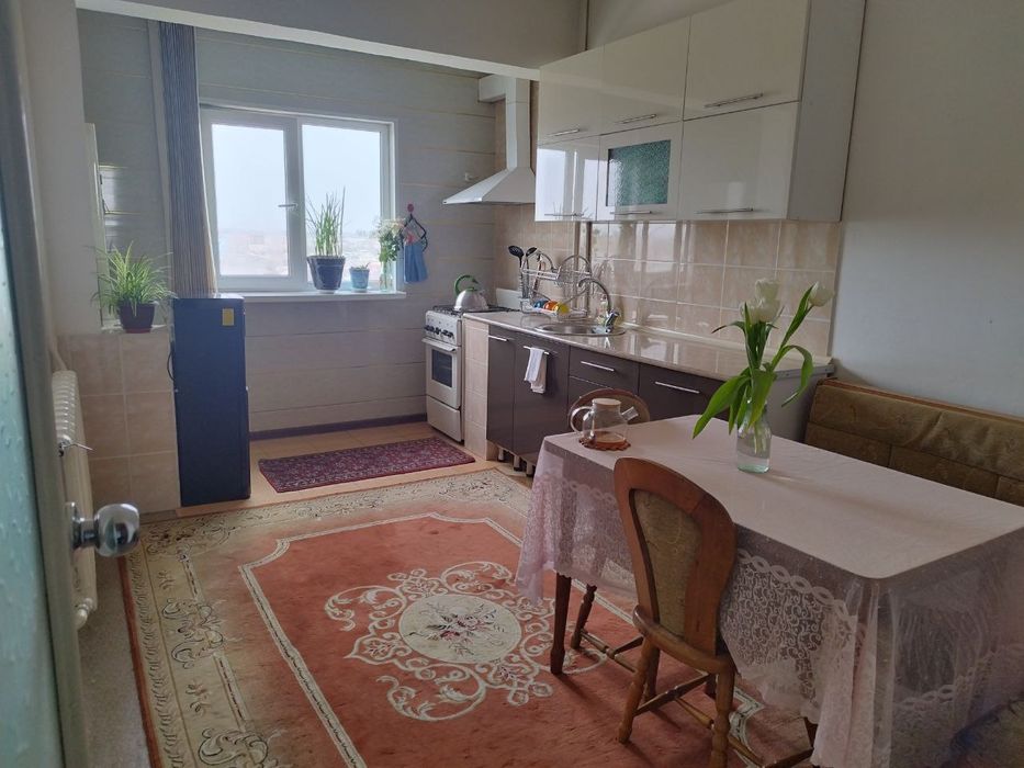 Срочни ижарага берилади.
Юнусобод 14-қаварталда, Туркистон метро яқини