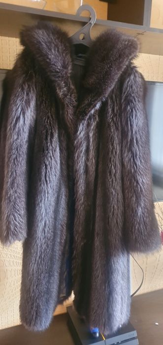 Продам шубу енот