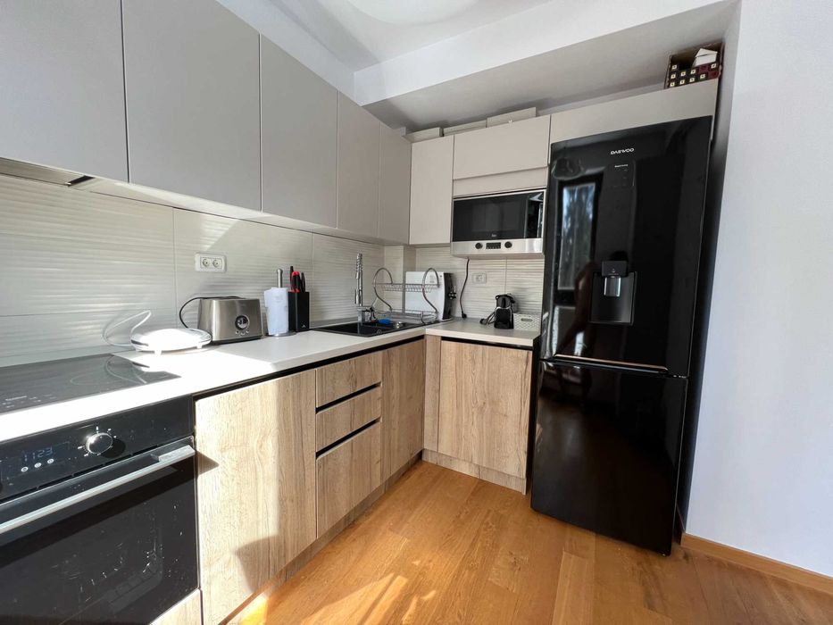 Apartament cu terasă, liniște și vedere spre pădure – Predeal.