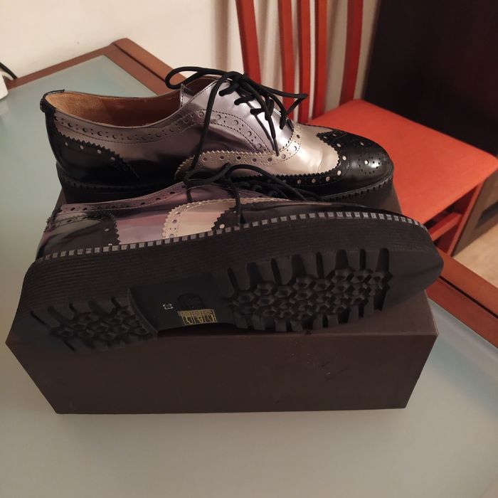 Туфли женские. Кожа.