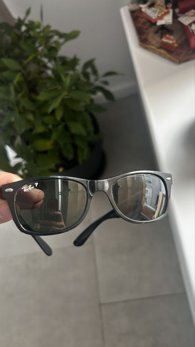 RayBan RB 2132 901/58 polarized