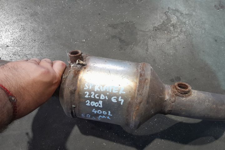 Catalizator A1644901436 A1644901436 Mercedes-Benz Sprinter a 2-a gene