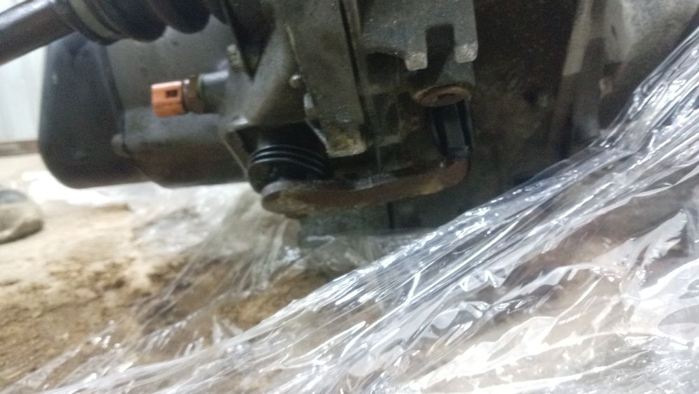 Каробка привозной лада ларгус рено ренаулть