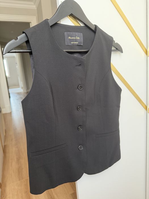 Классная жилетка Massimo Dutti