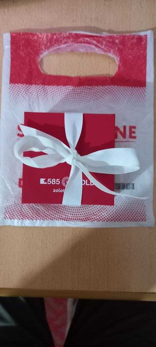 Ювелирное изделие.