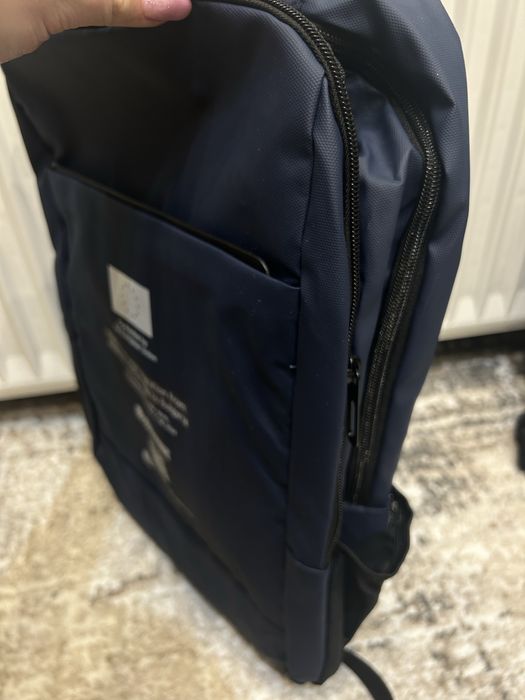 Раница с няколко прегради