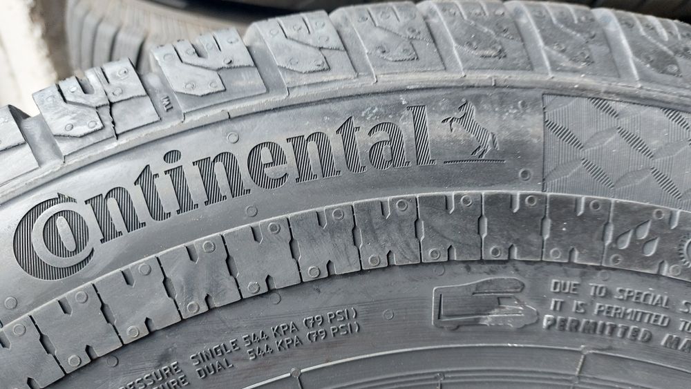 Нови гуми 215 70 15 CP Continental 2 броя