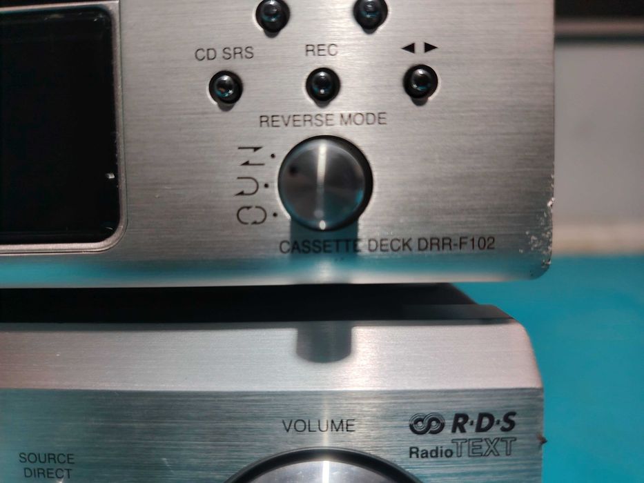 DENON, DRA-F101 receiver, DCD-F102 cd player, deckul este vândut, cu defecte.