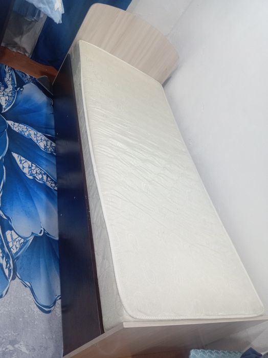 Кровать односпальня