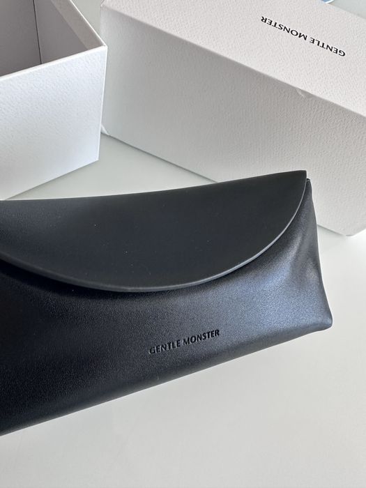 Очки солнцезащитные