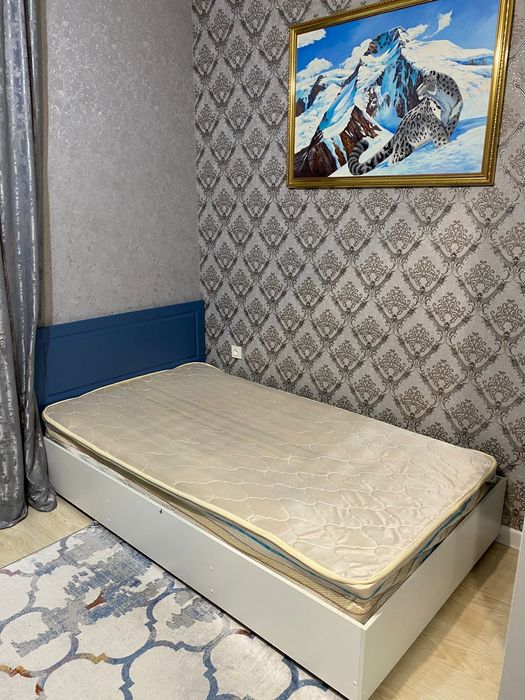 Кровать для спальни