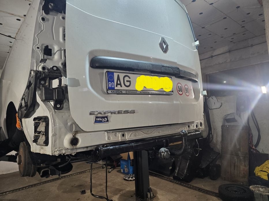 Carlig remorca Renault express 2023 2025 Dokker 2015 2020