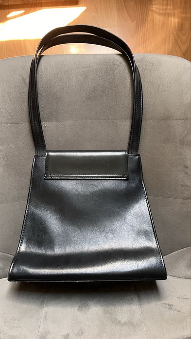 Черна vintage дамска чанта от естествена кожа
