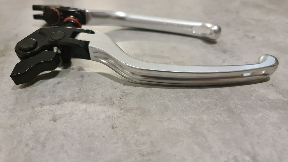 Manete frana ambreiaj Rizoma Ducati Scrambler manere leviere Panigale