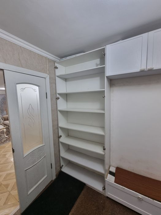 Шкаф для прихожей