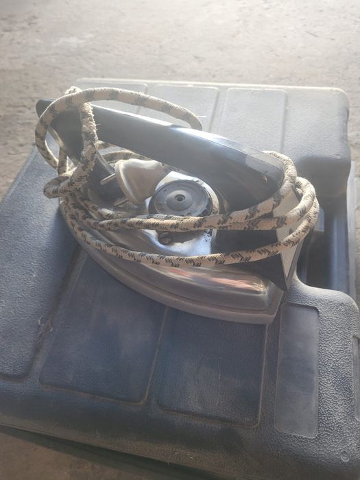 Тігін машина,  өтек сатылады