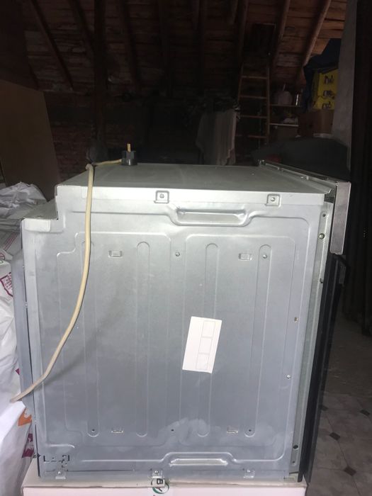 Готварска фурна Crown