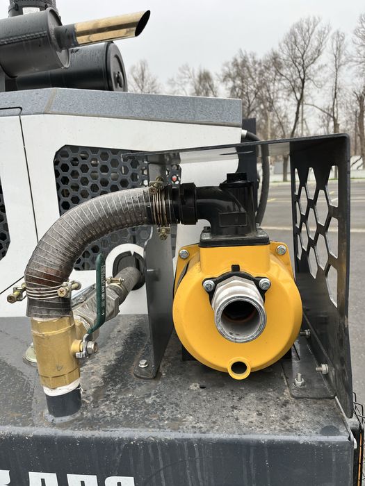 Сармих Бетонамешалка кармихс Мешалка  JBC 26W 2.6 m³ sotuvda tayyor