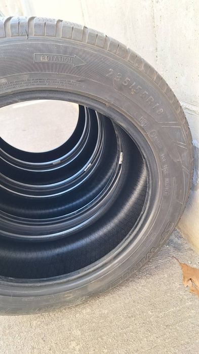4 броя гуми Dunlop с размер 235х55R18