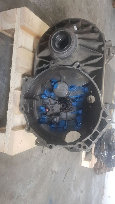 Vand cutie viteze T5 1.9 în stare impecabila de funcționare