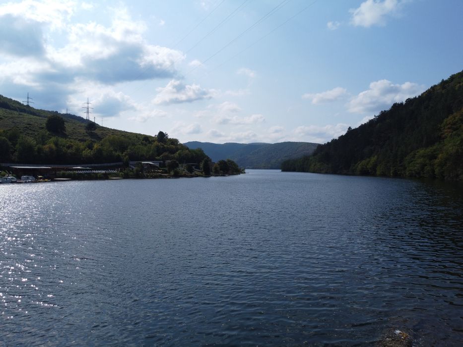 Filmare aeriana cu drona: imobiliare, mapare si fotogrametrie hale.