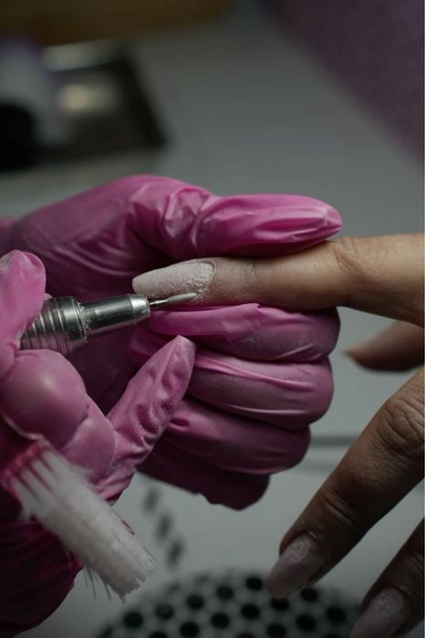 Сдам место для мастера маникюра