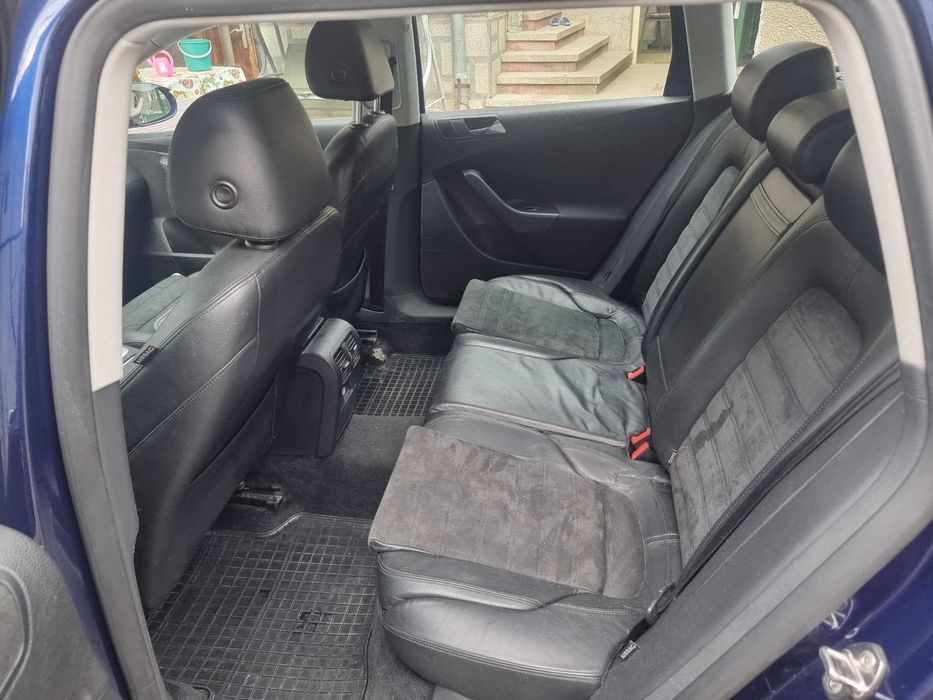 Vând Volkswagen Passat B6 4Motion, motor 2.0 TDI Common Rail CBAB