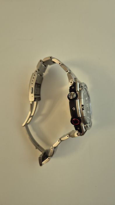 Casio G-Shock GST-B100D-1AER