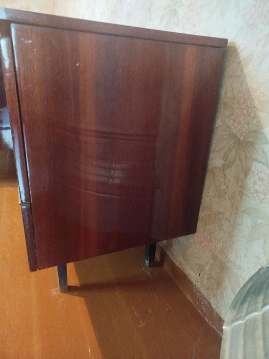 Продам тумбу б/у