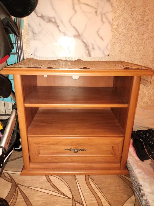 Журнальный столик