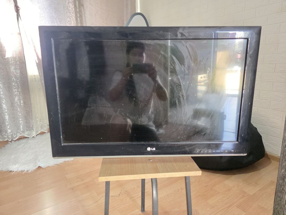 Телевизор марки LG