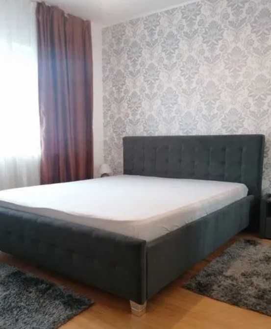 Дава се под наем Тристаен апартамент в Пловдив, Център - 72 кв.м за 214.2 € - Снимка #1