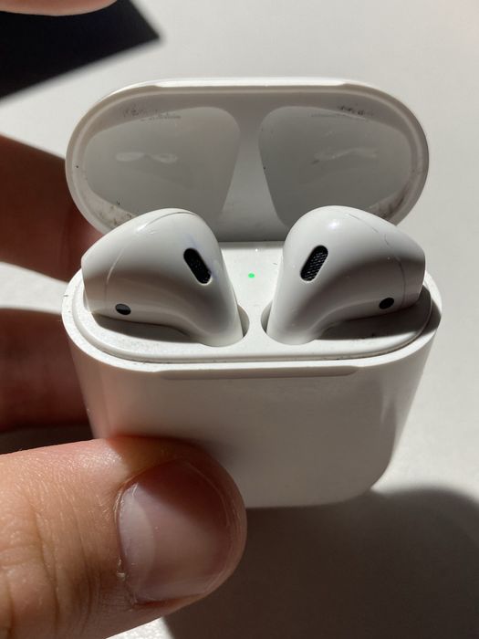 Apple Airpods 2