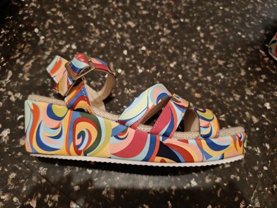 Сандали по 20 лева